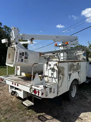 Used 2005 ALTEC AT200A Bucket (boom) trucks Mississippi US | Proxy Equipment #1378857