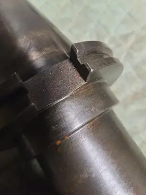 USED KENNAMETAL CV50TG100