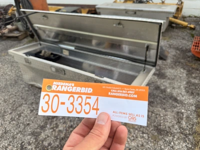 Used TRUCK TOOL BOX _UNKNOWN_ Tool Box Michigan US | Miedema Asset Management Group #1414282