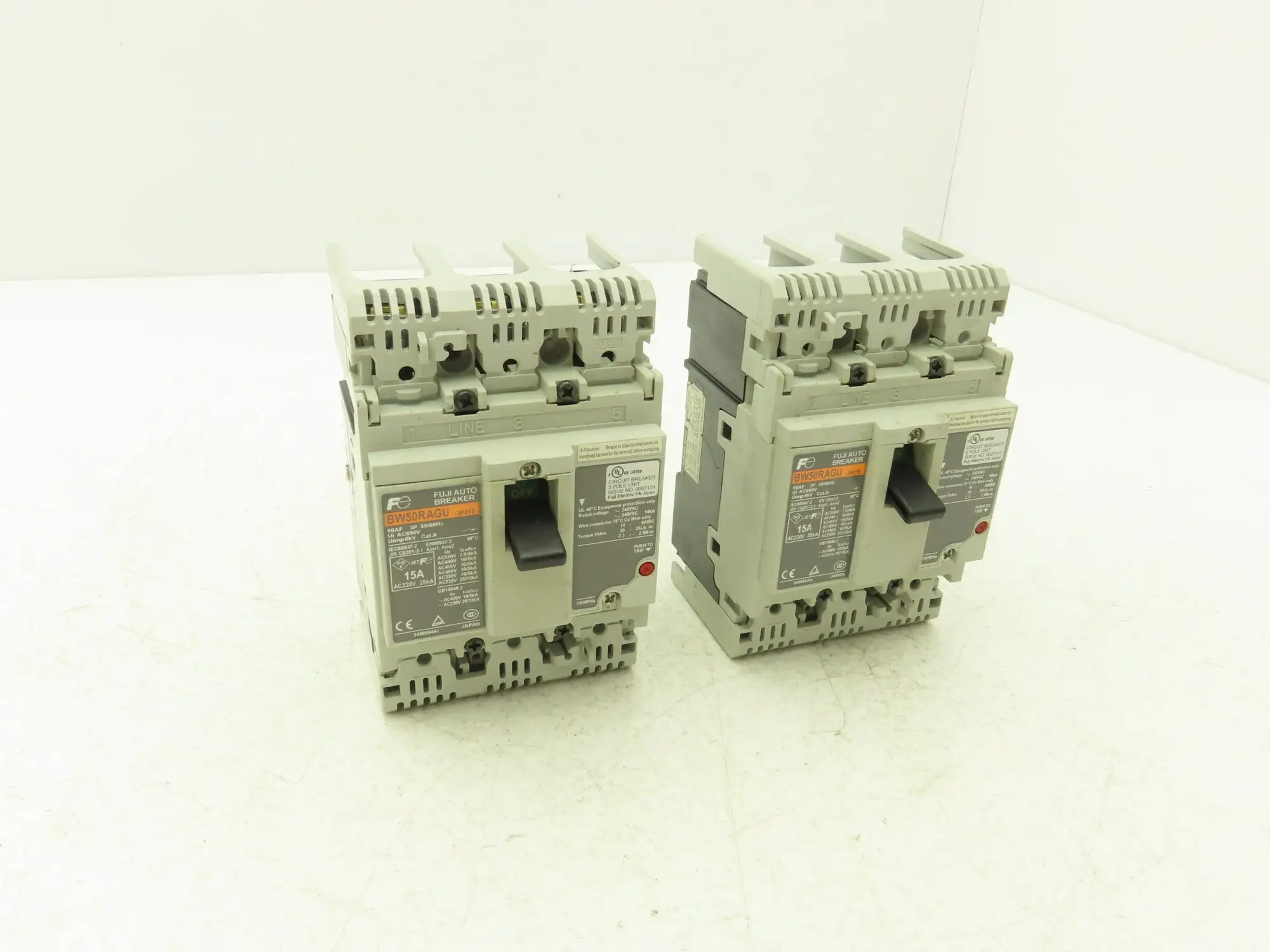 Fuji BW50RAGU3P015 3-Pole Auto Circuit Breaker 15A 500V 3Ph Molded Case Lot of 2