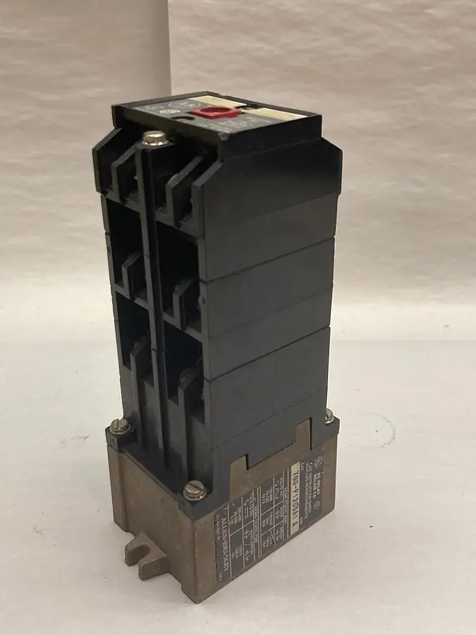 USED ALLEN-BRADLEY 700-P1200A1