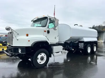 Used 2006 INTERNATIONAL® PAYSTAR 5600 Water Trucks Washington US | Puget Sound Truck Sales #1546488