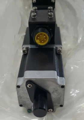 NEW Danaher Motion R2AT22V-105A-6-I-MS5E