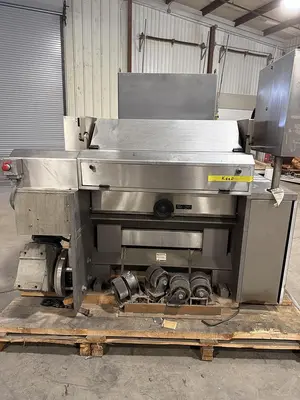 USED 2000 APV 591/2