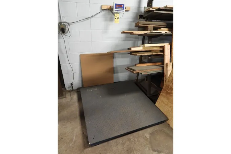 Used _UNKNOWN_ _UNKNOWN_ Platform Scales Ohio US | Thompson Auctioneers #1515987