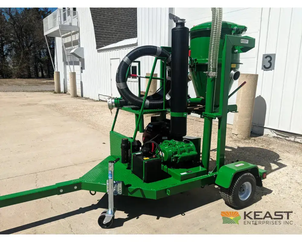 Used CHRISTIANSON _UNKNOWN_ Sweeper/Vacuum Iowa US | Keast Enterprises #1360110