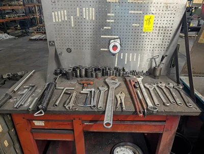 Used _UNKNOWN_ _UNKNOWN_ Work Benches Texas US | IRS Auction #1320684