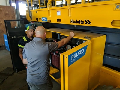 New | in-Stock 2026 HAULOTTE HS4390 E PRO Scissor Lifters Pennsylvania US | Iron Exchange Equipment Solutions #1353944