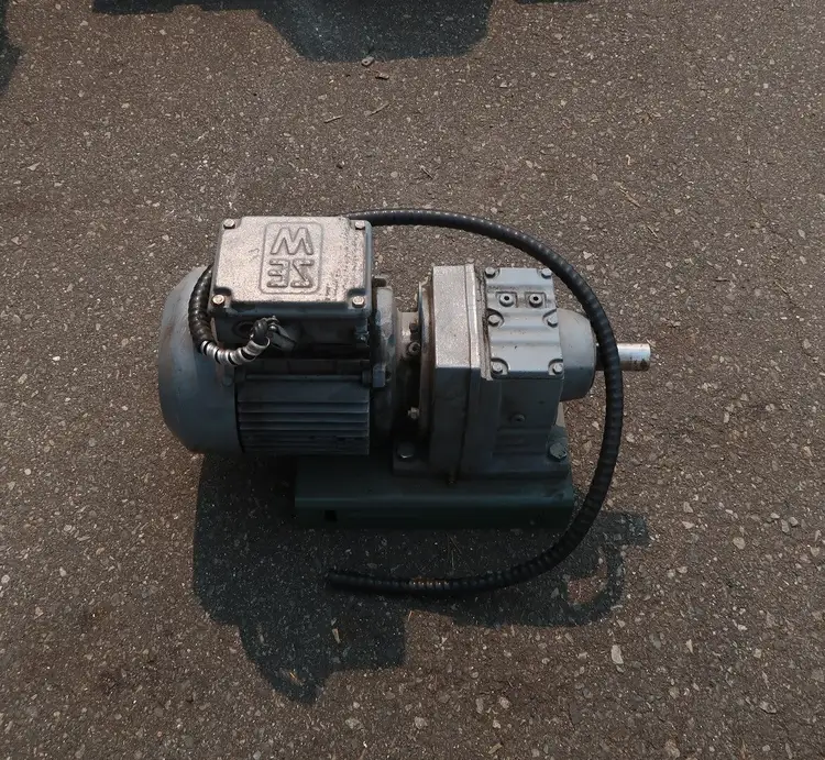 Used SEW-EURODRIVE R47DT90S4 Motors (misc) British Columbia CA | Lenmark #248539