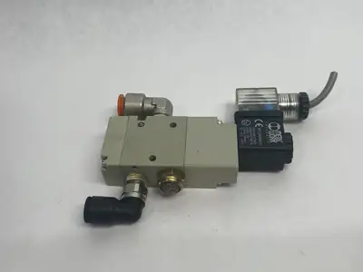 Used Metal Work Pneumatic Pneumatic Solenoid Valve 3/2 NC Mech. Spring Reset 1/4BSP Solenoid Valves Michigan US | Maverick Industrial Sales #1393387