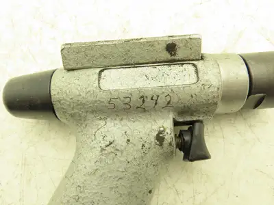 Avdel 7521 Pneumatic Rivet Gun Air Riveter Rivnut Tool 900RPM