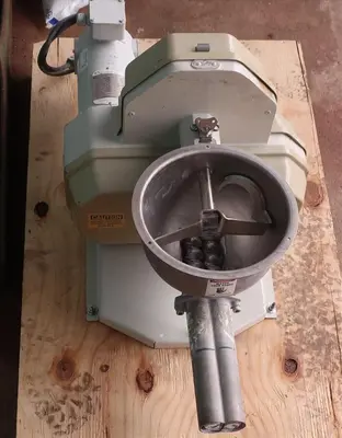 USED K-TRON K2MVT35