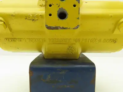 Hytork-185 Pneumatic Valve Actuator Double Acting Spring Return 120 PSI