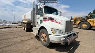 USED 2014 Kenworth T370