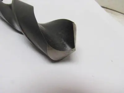 1-19/32" Morse Taper No. 5MT Shank Drill Bit 17/1/4" OAL (077)