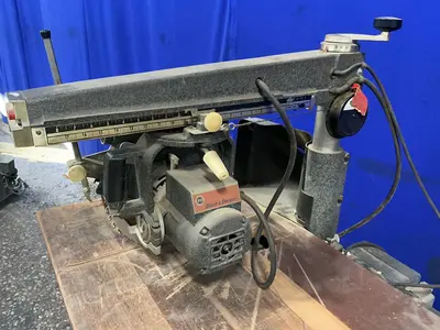 Used BLACK & DECKER TI533 Woodworking Radial Arm Saws Ohio US | HGR 24 #1539737