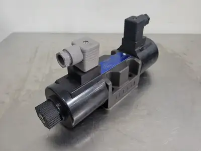 NEW YUKEN DSG-03-3C3-D24-N-50