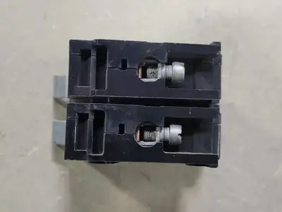 USED CUTLER-HAMMER BA215