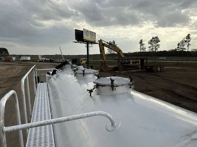 Used 2020 PETERBILT 389 Tractors & Trailers Minnesota US | Carco Truck & Equipment #1514258