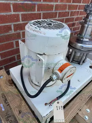 USED TRI-CLOVER TRI-BLENDER F3218MD-B40 STAINLESS STEEL MIXER 480V W/ 10 HP MOTOR