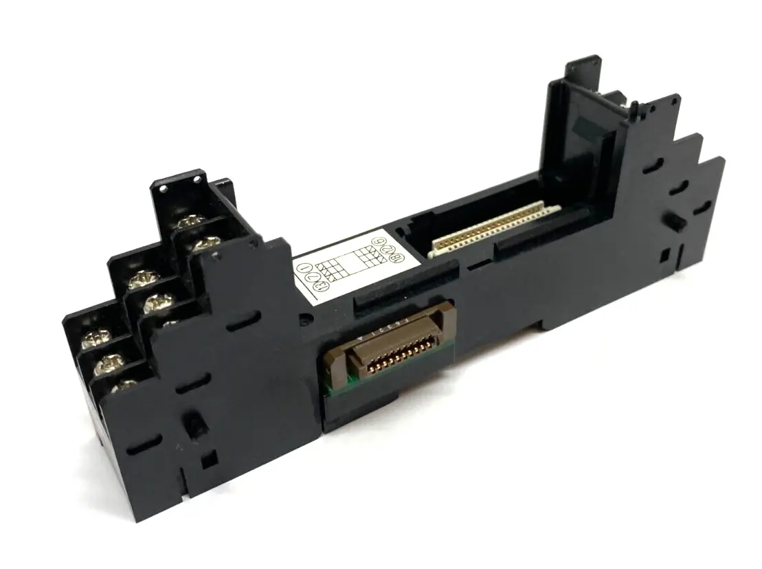 Used Omron Controller Module Terminal Base PLC Processors Michigan US | Maverick Industrial Sales #1389229