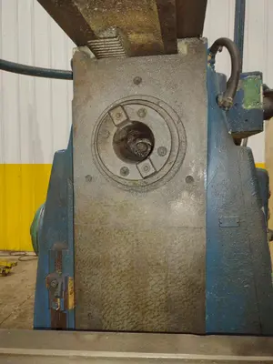 CINCINNATI HORIZONTAL MILL WITH BRIDGEPORT HEAD: YOBRO #24332