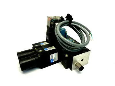 35A-B00-DAAJ-1KD-9 | Mac Valves  Solenoid Valve with Two PR92C-M0AB Regulator - Used
