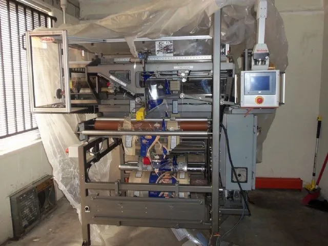 Used UNKNOWN XLARGE V-FOLDER Tape Applicators California US | BakeryEquipment.com #1555537