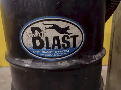 SKAT BLAST DRY BLAST SYSTEM ABRASIVE AIR SAND SHOT BOOTH & DUST COLLECTOR: YOBRO #24818