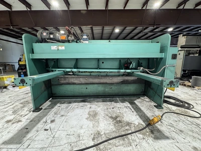 Used 2002 PIRANHA M 1/4-10 Power Squaring Shears (Inch) Illinois US | Revelation Machinery #1283720