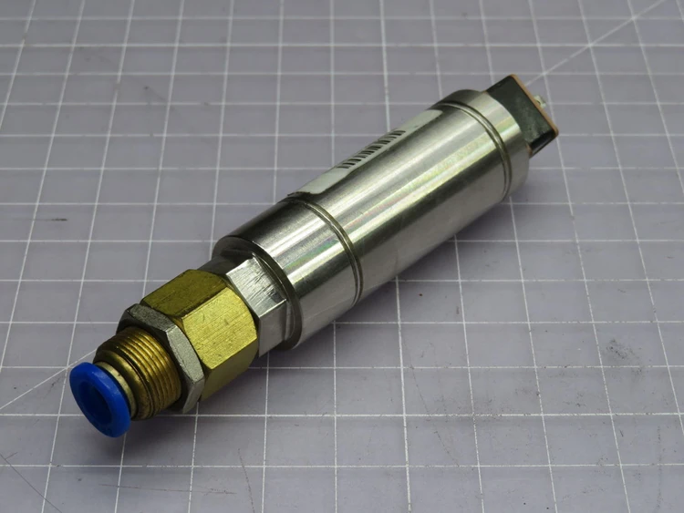 Used RS _UNKNOWN_ Transducers | OCO Industrial #1666639