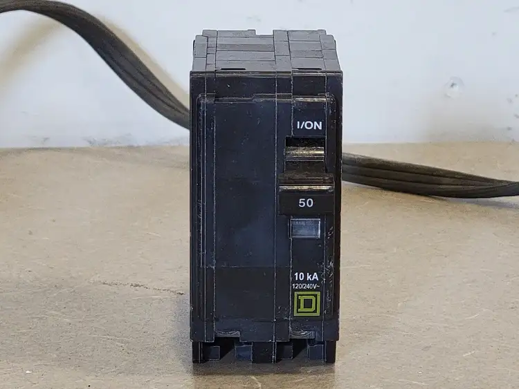 Used SQUARE D QO220 Switchgears British Columbia CA | Lenmark #241209
