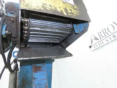 Tsubaki 10"W x 90"L Chip Conveyor 7.5"Belt 45" Infeed 38"H Discharge 220V 3PH