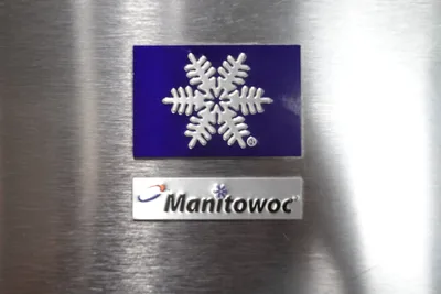 MANITOWOC 670LBS SELF-CONTAINED AIR-COOLED SMALL DICE CUBE ICE MACHINE MODEL SD0852A