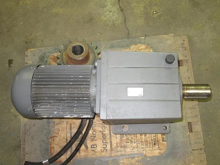 Used LENZE MOTOR/GEAR BOX UDE0530 Misc Woodworking Parts | John G Weber Co Inc #345063