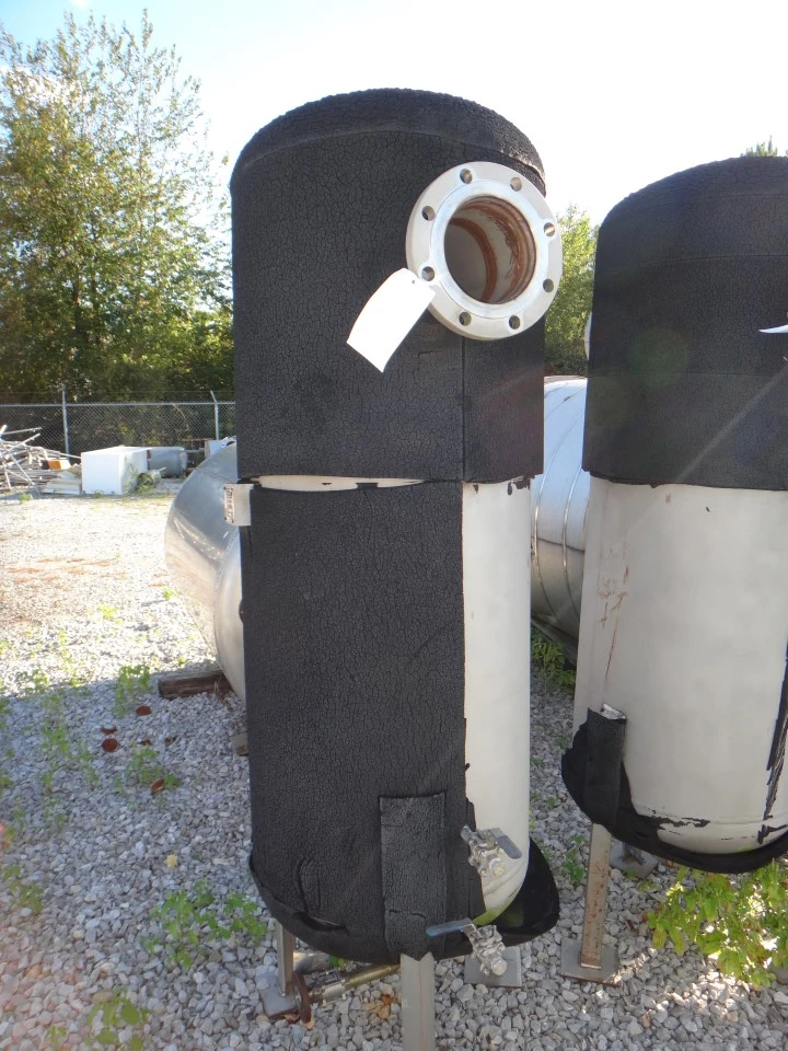 117 Gallon 304 Stainless Vertical Tank