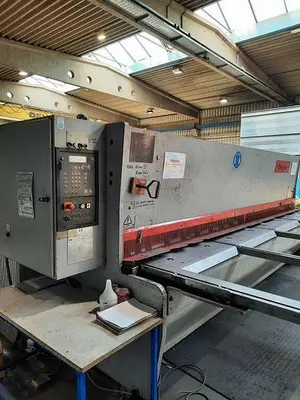 USED 2010 LANGZAUNER LZG-M-I SY SPECIAL