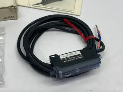 USED KEYENCE FIBER AMPLIFIER, CABLE TYPE, MAIN UNIT, NPN