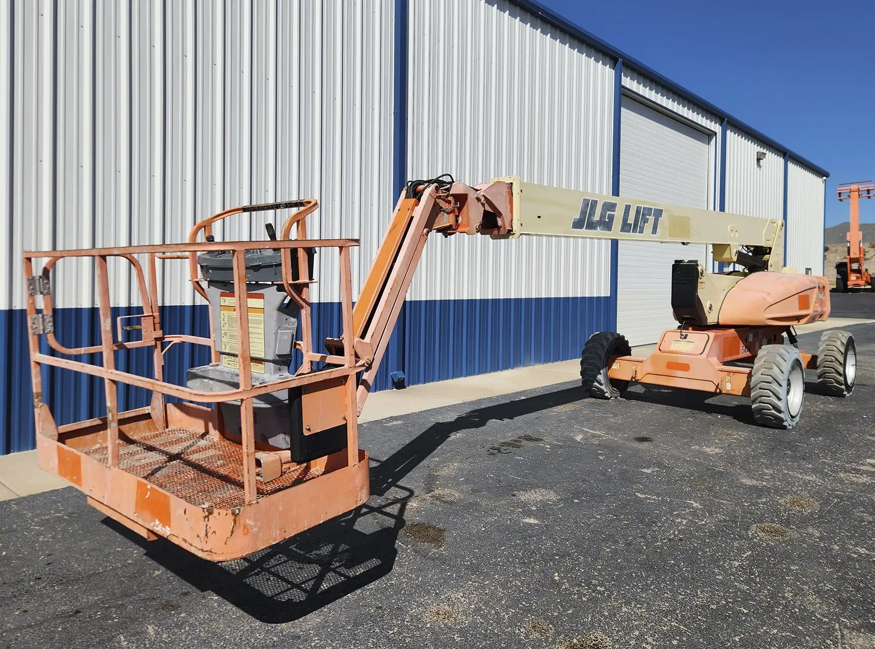 USED JLG E600JP