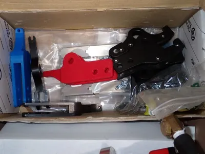 Chicago Pneumatic Pneumatic Rivet Squeezer