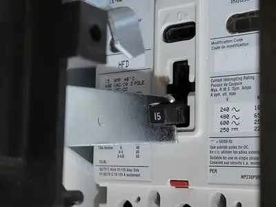 Used EATON SVX002A1-5A4N1 Switchgears British Columbia CA | Lenmark #240152