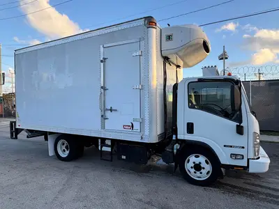 Used 2019 ISUZU NQR Reefer Trucks Florida US | Truck and Van Outlet #1509201