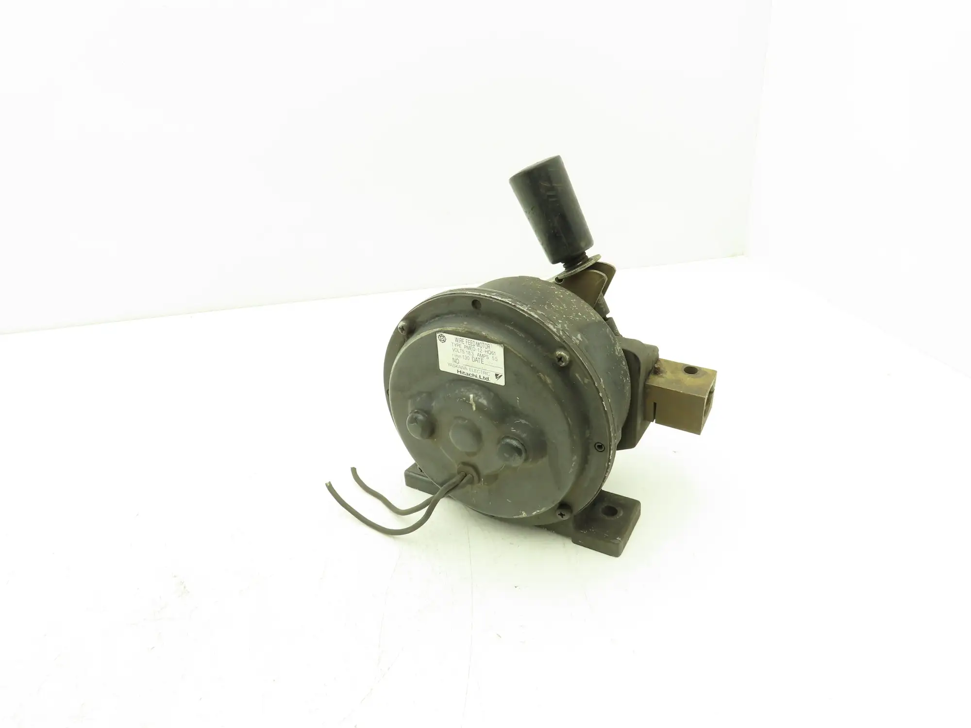 Yaskawa Electric PMED-12-HQ61 Welder Wire Motor Feeder 24V Size 1.2 Roller
