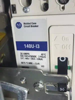 NEW ALLEN-BRADLEY 140U-I3C3-C30