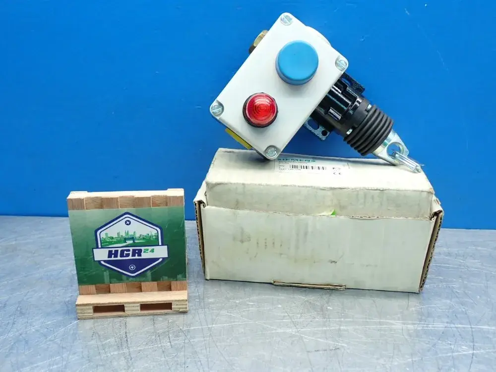 NEW SIEMENS 3SE71401BD