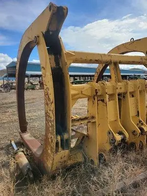USED MEDFORD FABRICATION LOG FORK