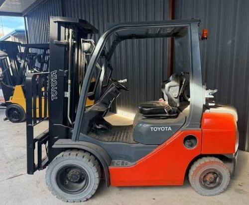 Used 2016 TOYOTA 8FGU25 Misc Forklifts Pennsylvania US | National Lift Equipment #1369087
