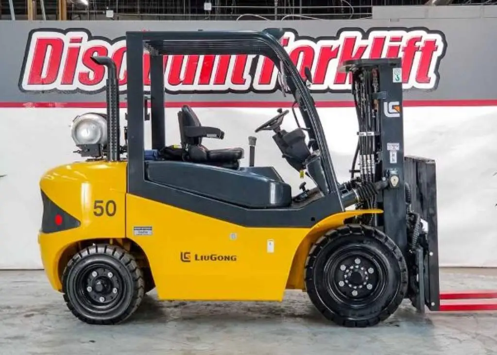 USED 2023 LG-FORKLIFT CLG2040H