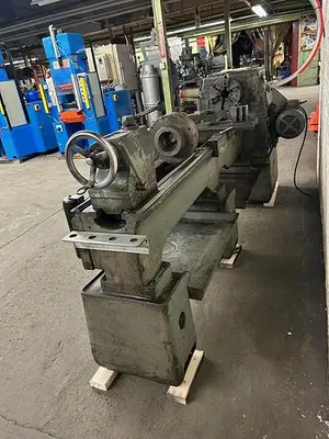 Meuser & Co. 18" x 26" - 68″ Gap Bed, Tool Room Engine Lathe, Inch / Metric