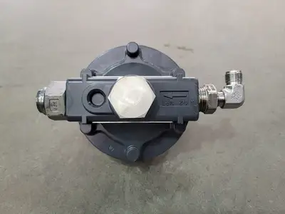 USED FISHER D1093393X012